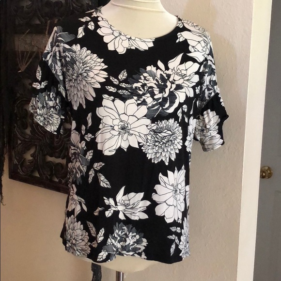 Frill Sleeve Top - Picture 1 of 4